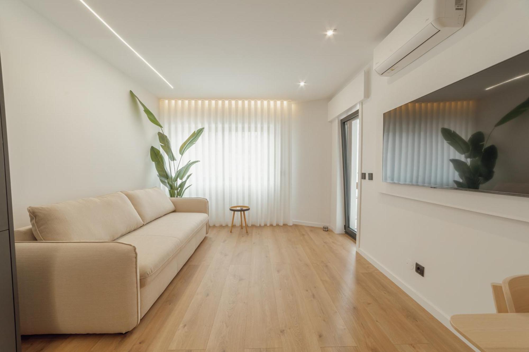 Downtown Premium With Balcony By Vacationy Appartamento *